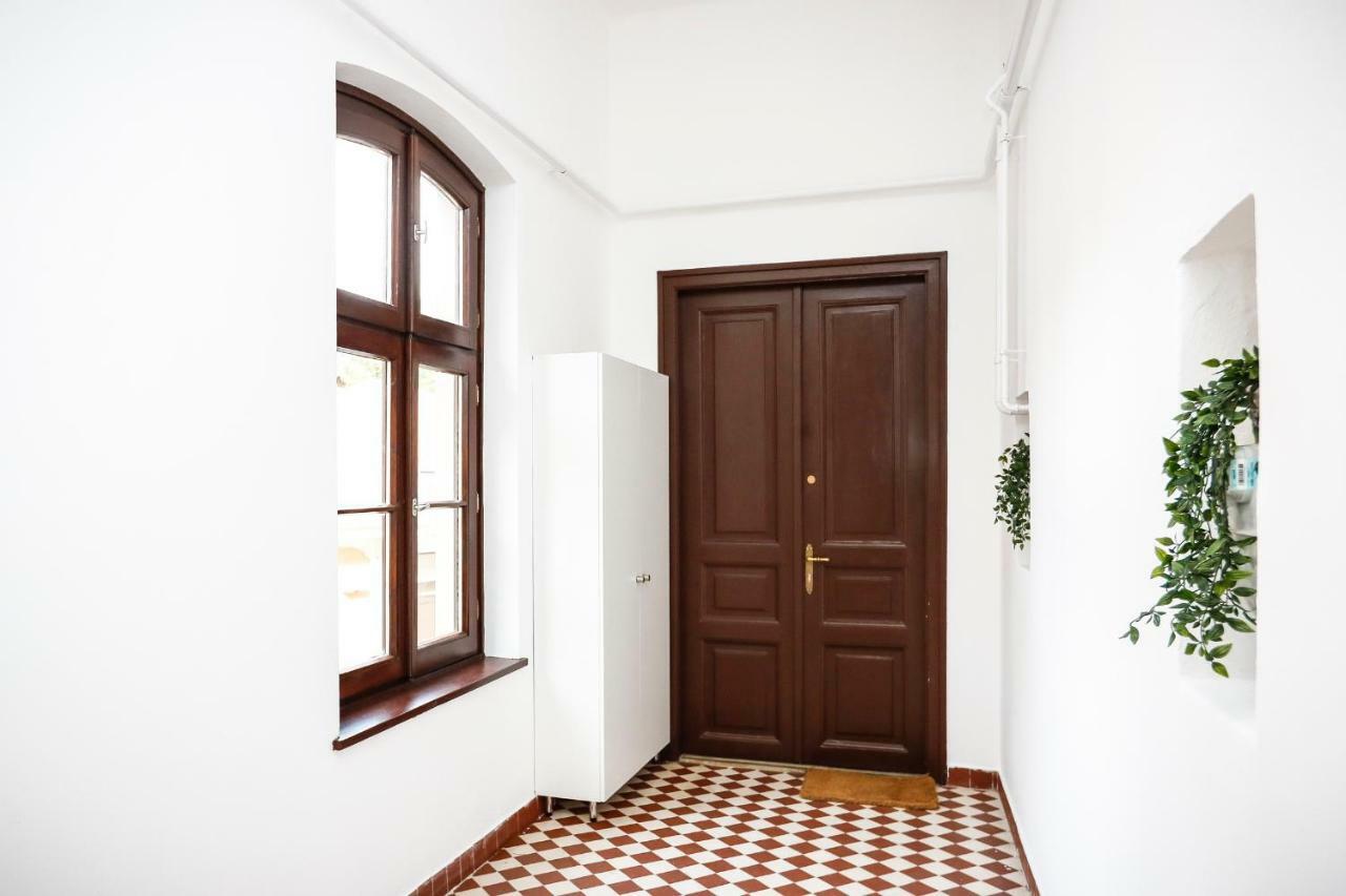 D8 Design Apartment & Studio Eger Exterior photo